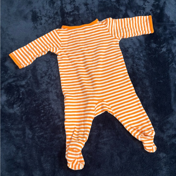 ๐ Pumpkin Sleeper Child of Mine by Carter - Picture 3 of 14